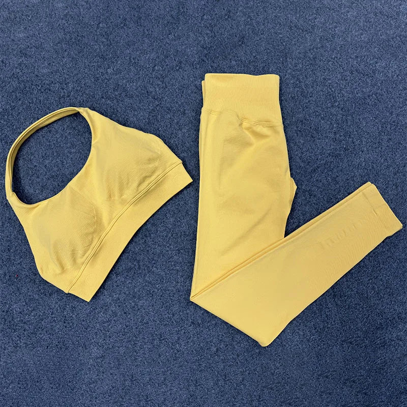 DFYNE 2-Piece Seamless Yoga Set for Women